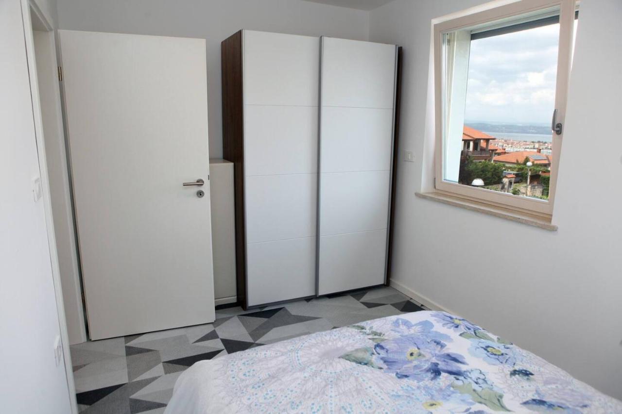 Villa Uma Izola Exteriör bild