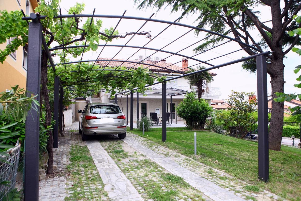 Villa Uma Izola Exteriör bild