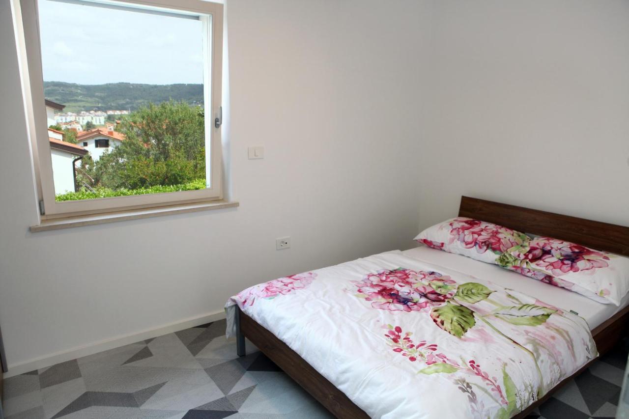 Villa Uma Izola Exteriör bild