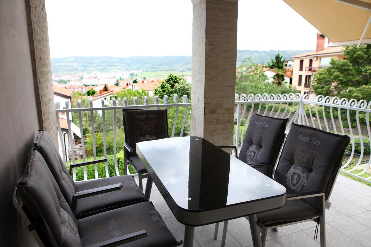 Villa Uma Izola Exteriör bild
